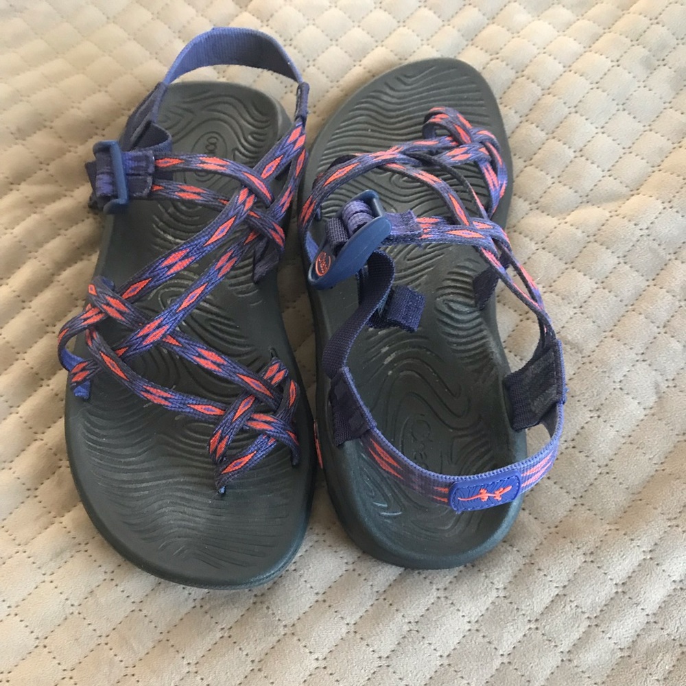 Women’s size 9 Chacos sport sandals